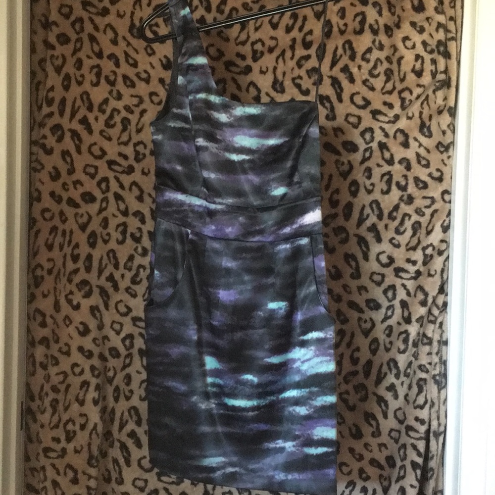 Guess one shoulder satin dress